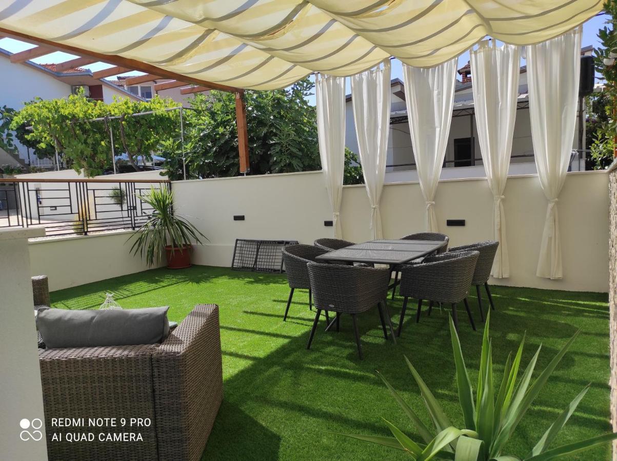 Villa Borna B20 Trogir Kültér fotó